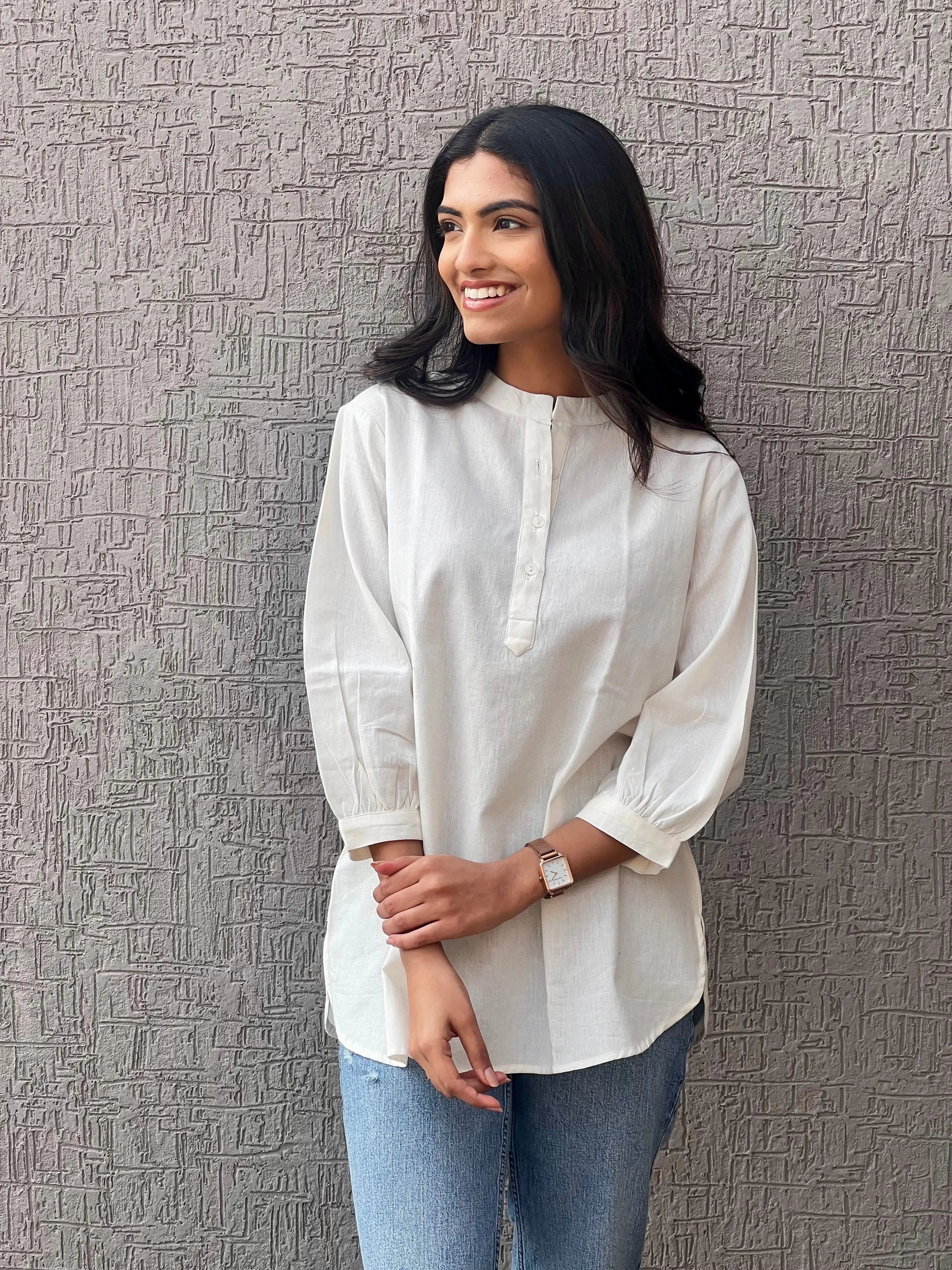 White Short Kurta - Sugnaa