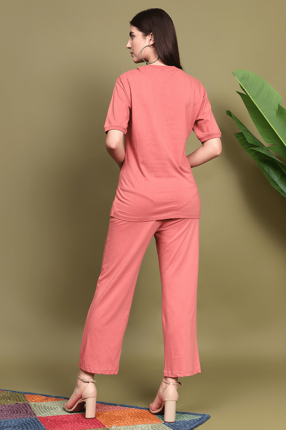 Pink T-shirt & Pants set