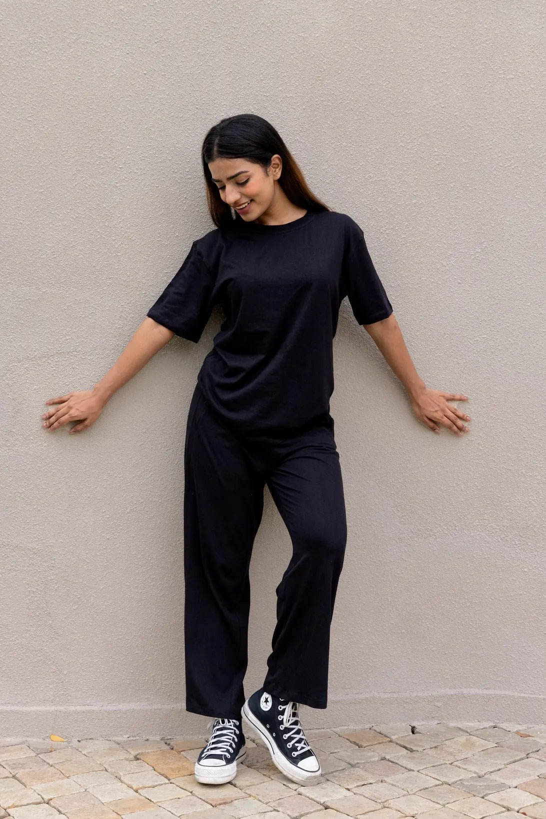 T-shirt & Pants Set - Black