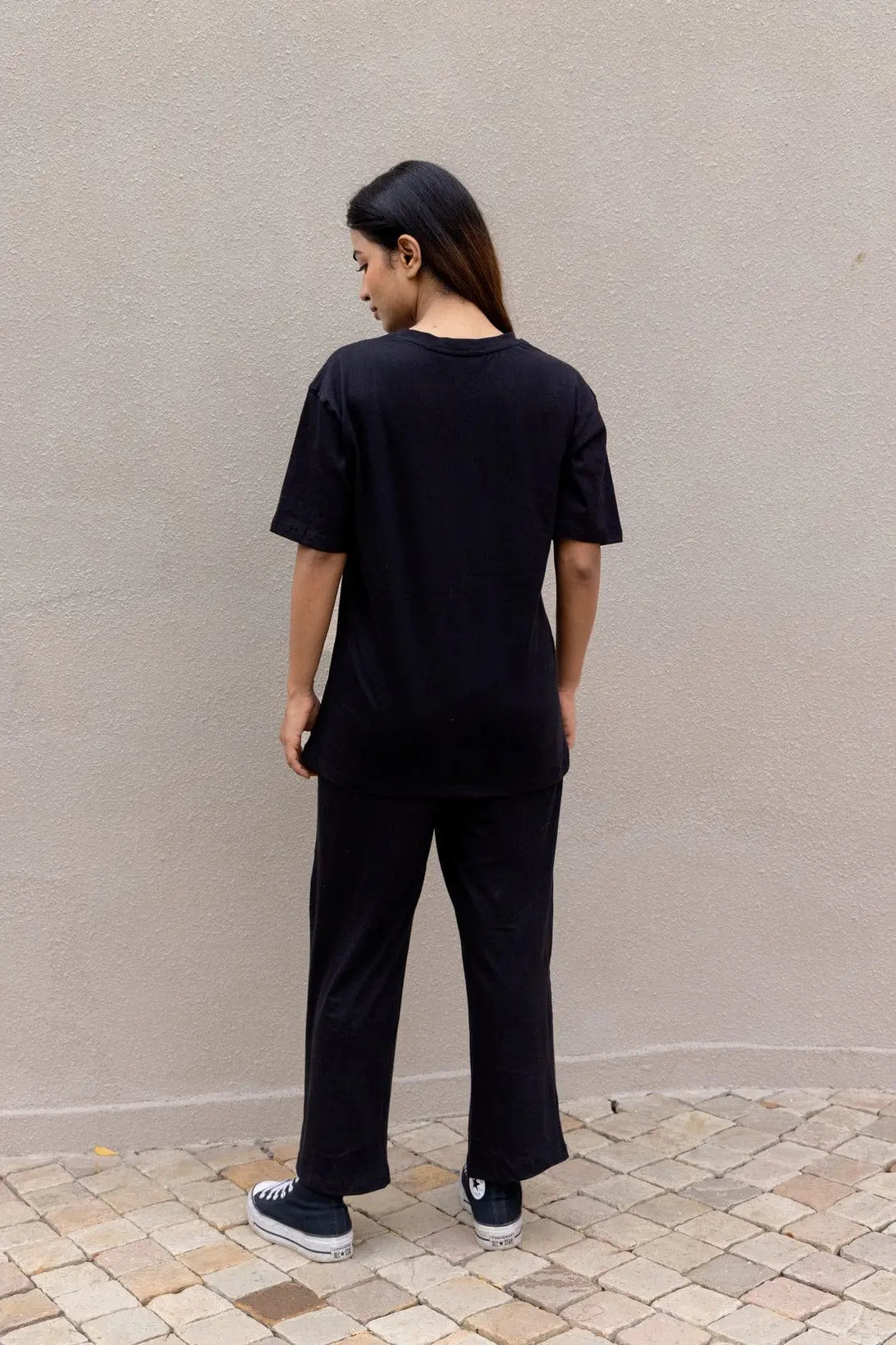 T-shirt & Pants Set - Black