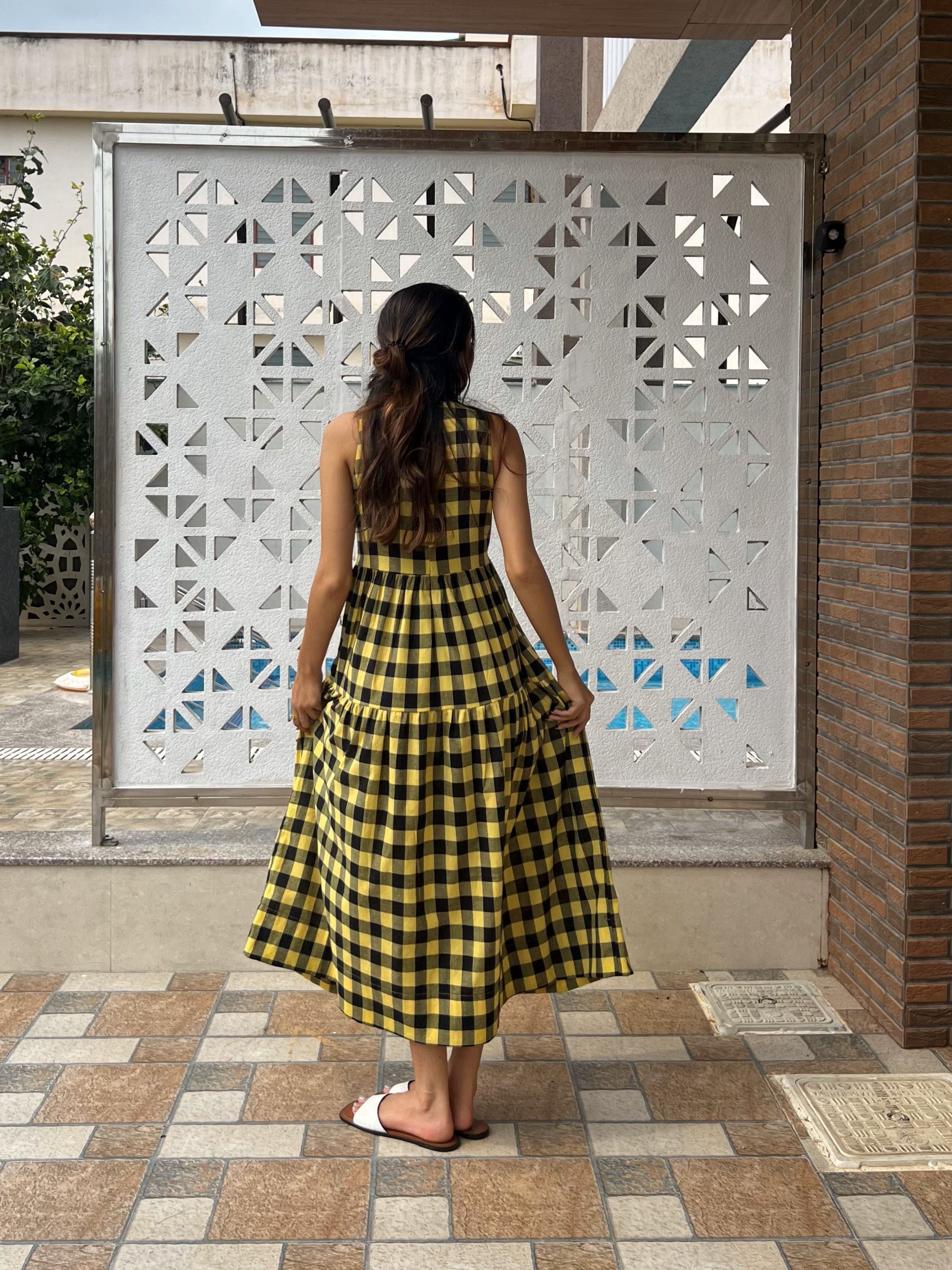 ワンピース Uhr Checkered Tiered Dress yellow&black Classic A-Line Gingham Dress - Yellow – Sugnaa