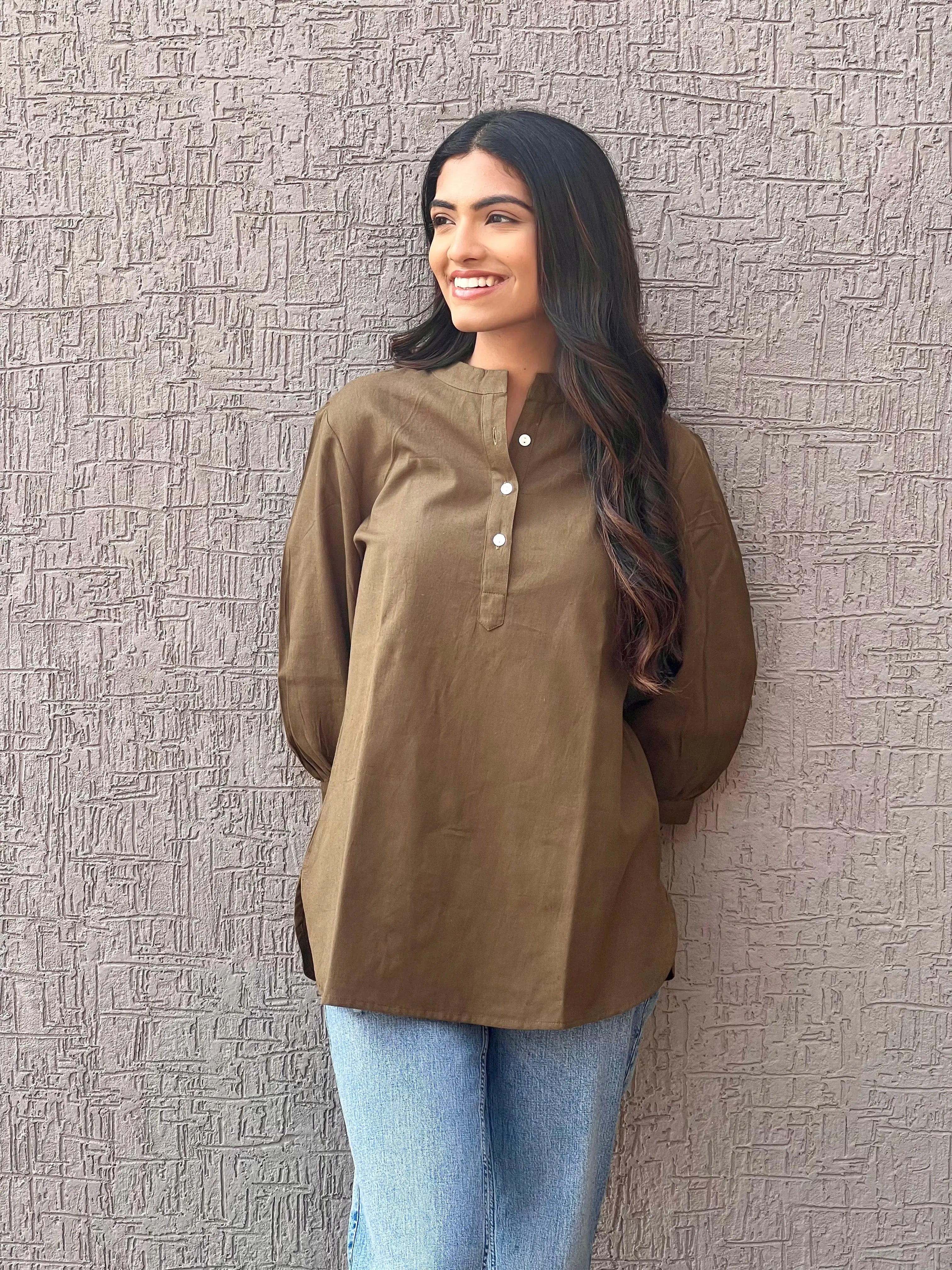 Olive Short Kurta - Sugnaa