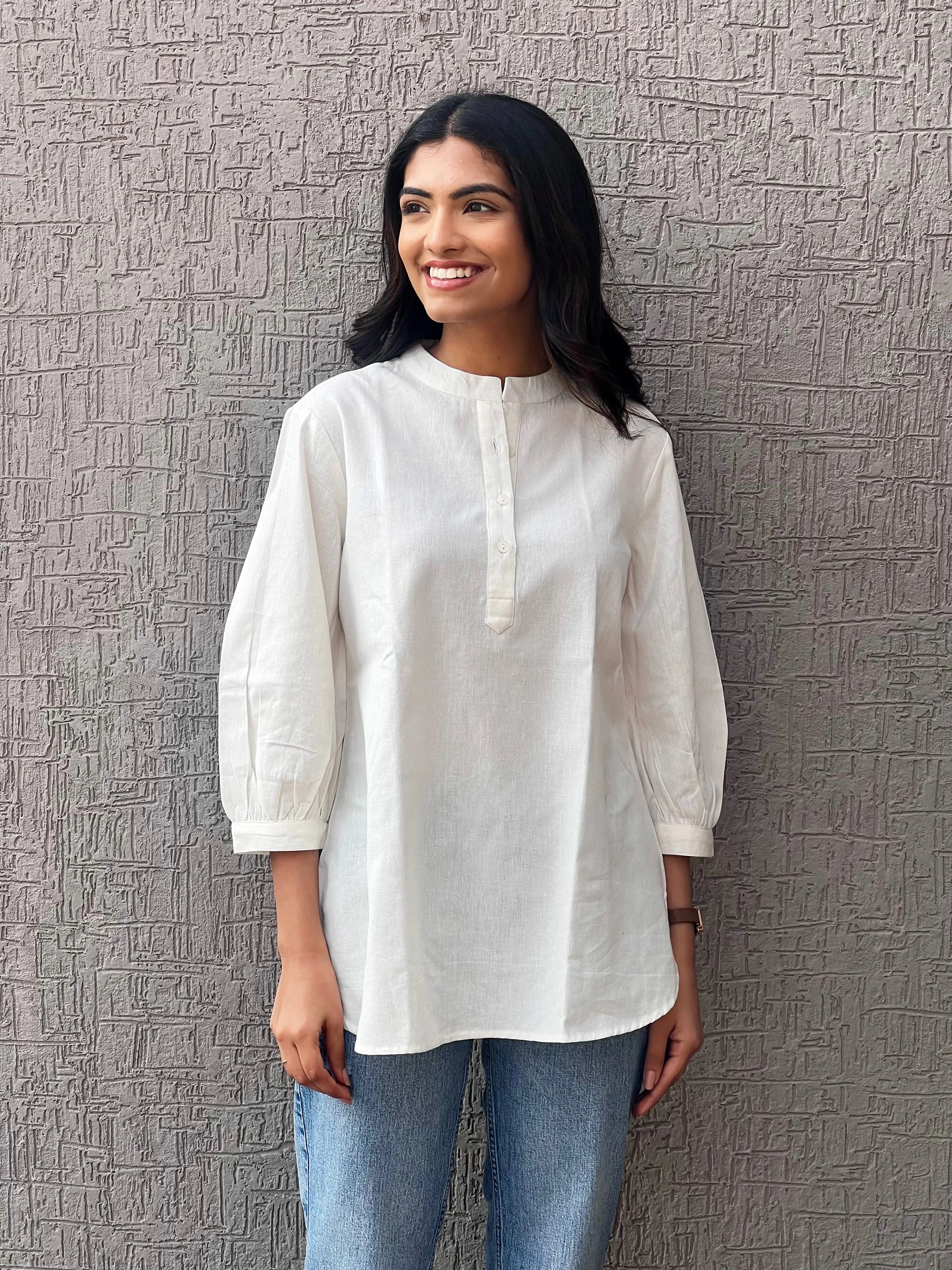 White Short Kurta - Sugnaa